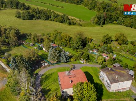 Prodej pozemku pro bydlení, 1 302 m²