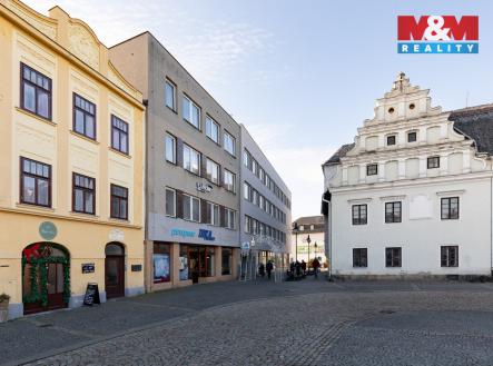 Prodej kanceláře, 720 m²