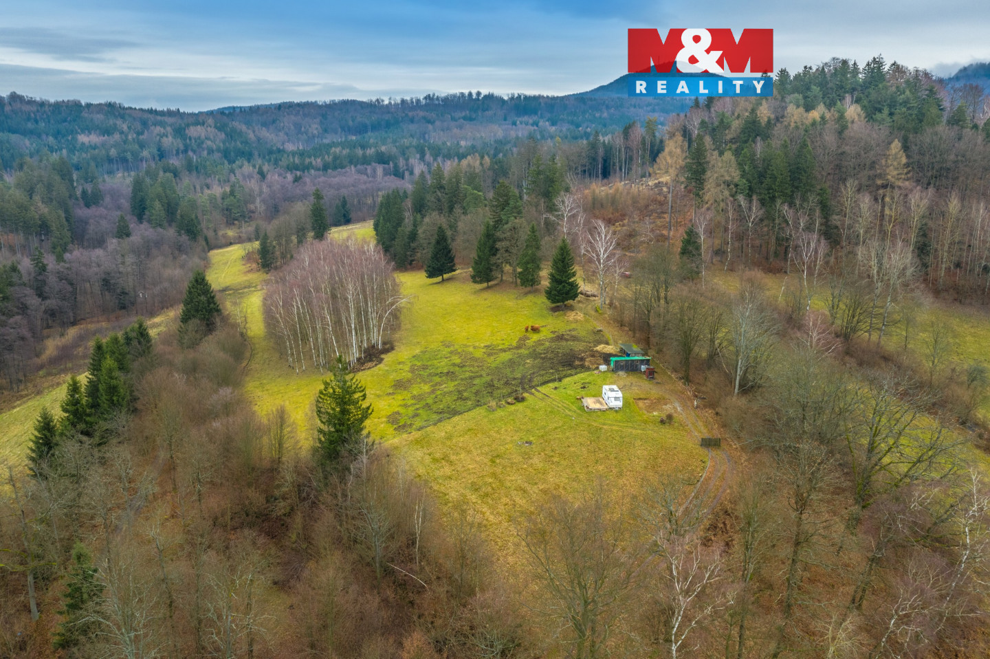 Pohled na pozemek