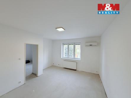 Pronájem bytu, 2+1, 68 m²