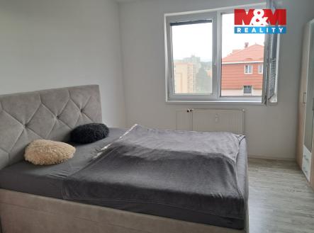 Pronájem bytu, 1+1, 29 m²
