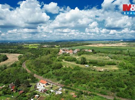 Prodej pozemku pro komerční výstavbu, 21 999 m²