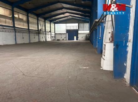 Pronájem skladovací prostor, 960 m²