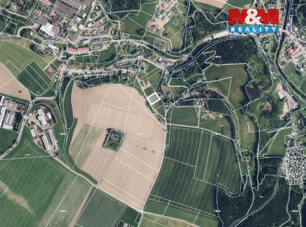 Prodej pozemku pro bydlení, 2 348 m²