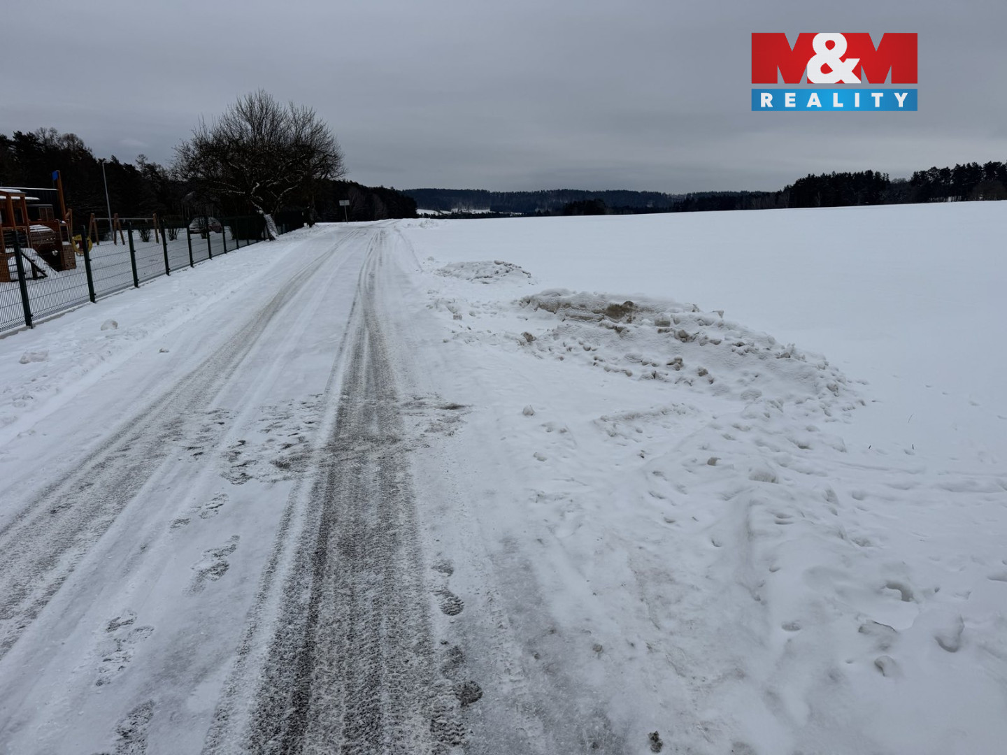 Přístupová cesta.jpg