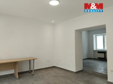 Pronájem obchodní prostor, 32 m²