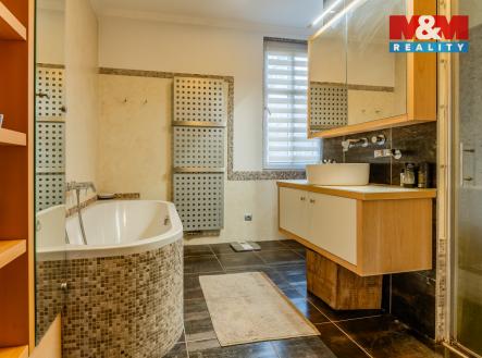 Pronájem domu/vily, 140 m²