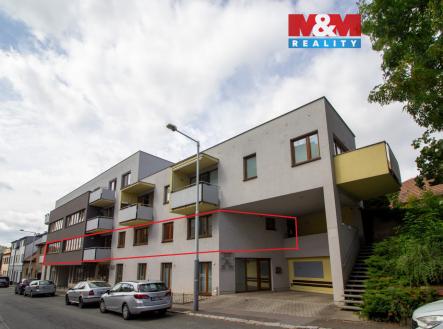 Pronájem kanceláře, 401 m²