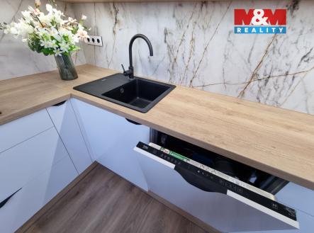 Prodej bytu, 3+kk, 65 m²