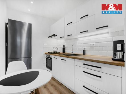 Pronájem bytu, 2+kk, 38 m²