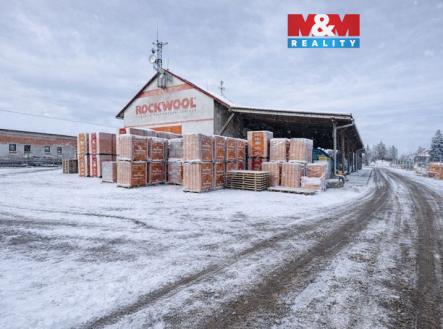 Prodej obchodní prostor, 900 m²