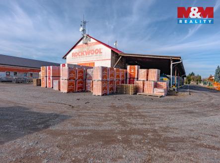 Prodej obchodní prostor, 900 m²