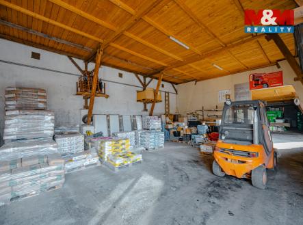 Prodej skladovací prostor, 900 m²