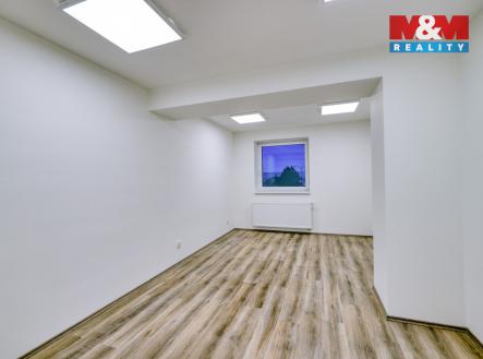 Pronájem kanceláře, 56 m²