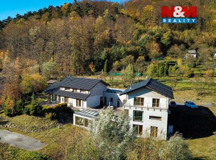 Pronájem domu/vily, 200 m²