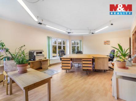 Pronájem kanceláře, 95 m²