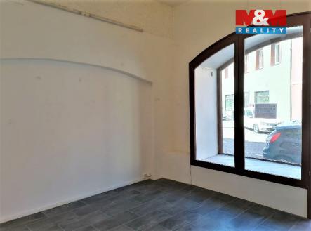 Pronájem obchodní prostor, 35 m²