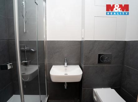 Pronájem bytu, 3+kk, 83 m²