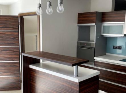 Pronájem bytu, 3+kk, 120 m²