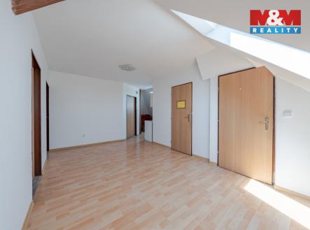 Pronájem bytu, 4+kk, 93 m²