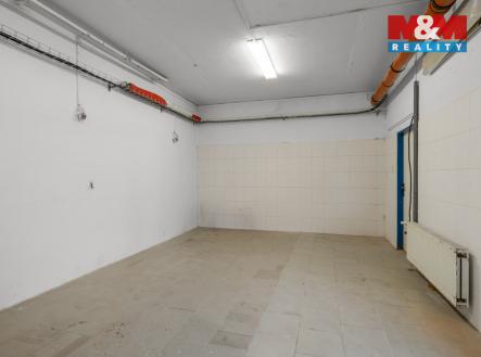 Pronájem obchodní prostor, 174 m²