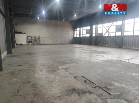 Pronájem skladovací prostor, 383 m²