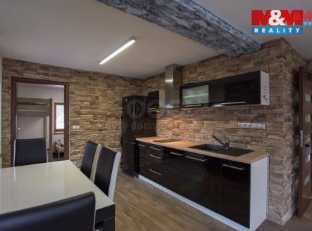 Prodej hotel, 325 m²