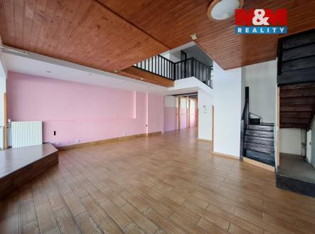 Prodej obchodní prostor, 120 m²