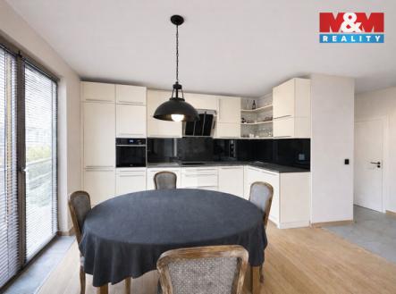 Prodej bytu, 3+kk, 97 m²