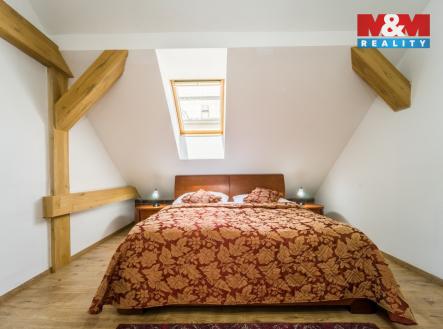 Pronájem bytu, 4+kk, 102 m²