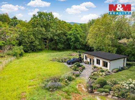 Prodej pozemku pro bydlení, 1 261 m²