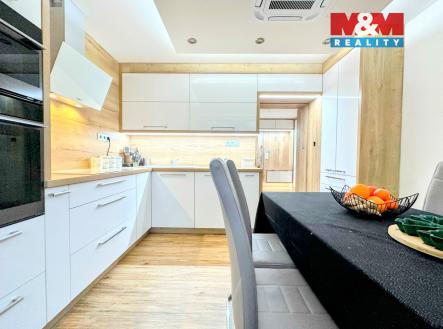 Prodej bytu, 3+1, 70 m²