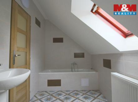 Pronájem bytu, 1+kk, 37 m²