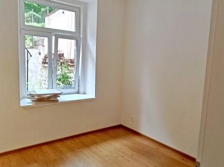 Pronájem bytu, 2+kk, 47 m²