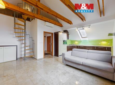 Pronájem bytu, 4+kk, 70 m²