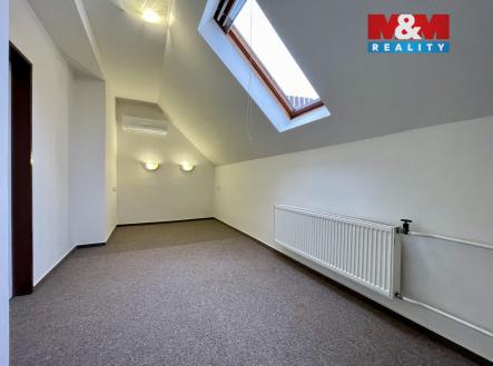 Pronájem bytu, 2+kk, 60 m²