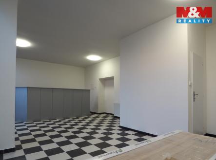 Pronájem kanceláře, 182 m²