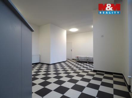 Pronájem kanceláře, 182 m²