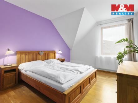 Prodej domu/vily, 1 100 m²