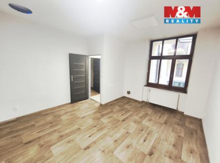 Pronájem kanceláře, 80 m²