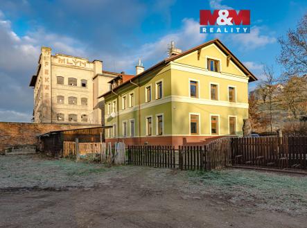 Pronájem bytu, 1+kk, 38 m²