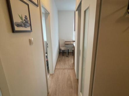 Pronájem bytu, 2+1, 56 m²