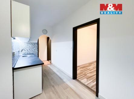 Pronájem bytu, 2+1, 43 m²