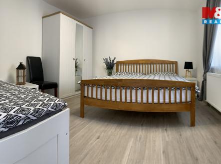 Prodej hotel, 350 m²