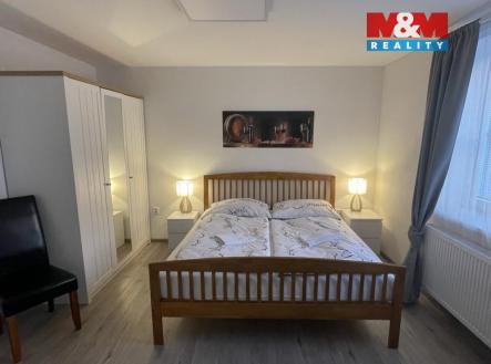 Prodej hotel, 350 m²