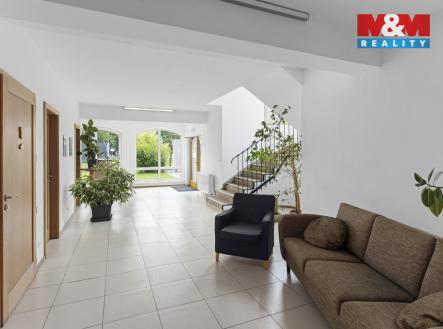 Prodej hotel, 1 100 m²