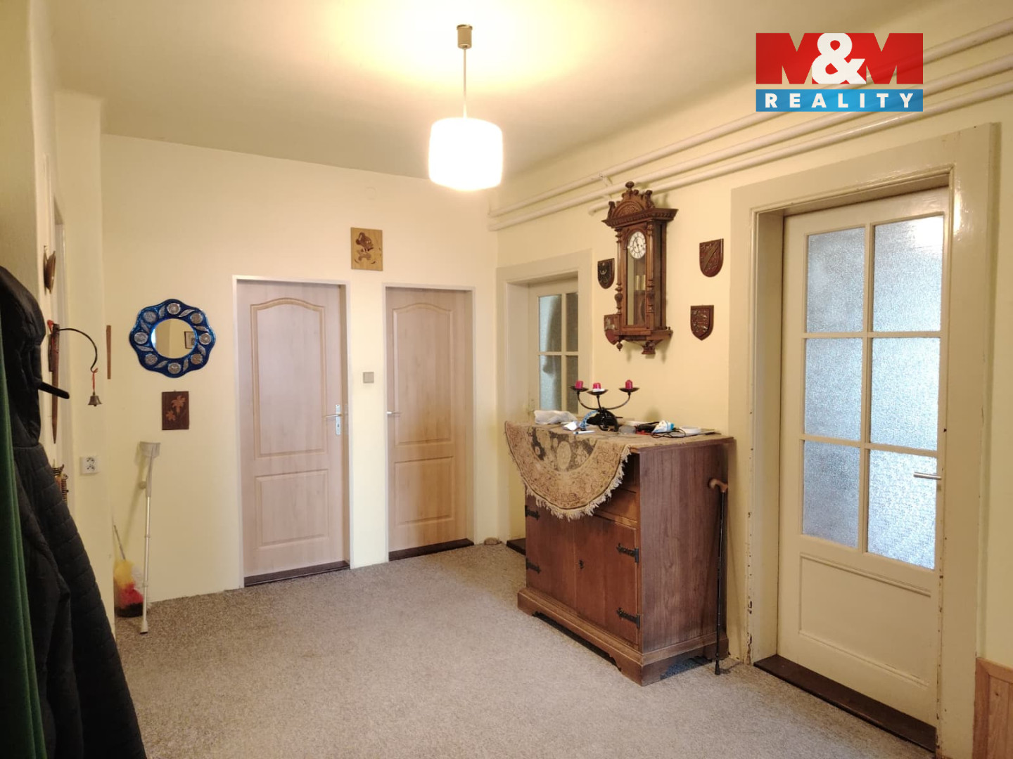 01 vstupní hala.jpeg