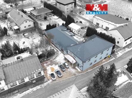 Pronájem obchodní prostor, 465 m²