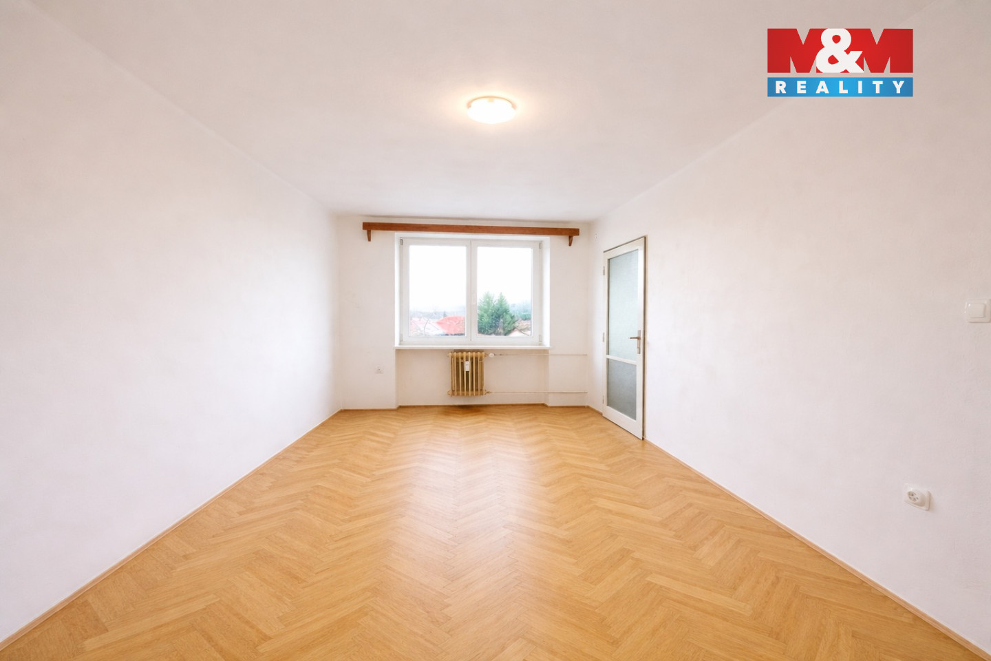 pokojiček prazdny.jpg