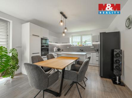 Pronájem domu/vily, 121 m²